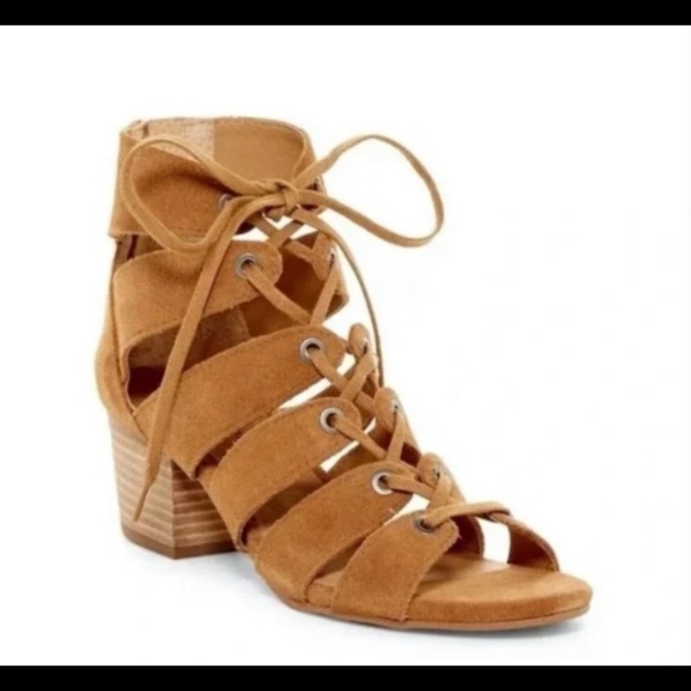 Lucky Brand Genevie Ghillie size 10 NWT